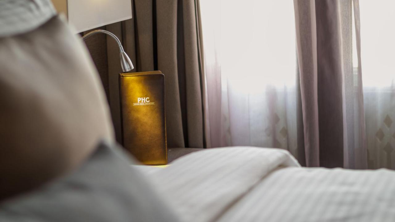 Hutton Suite Hotel Managed By The Ascott Limited George Town Dış mekan fotoğraf